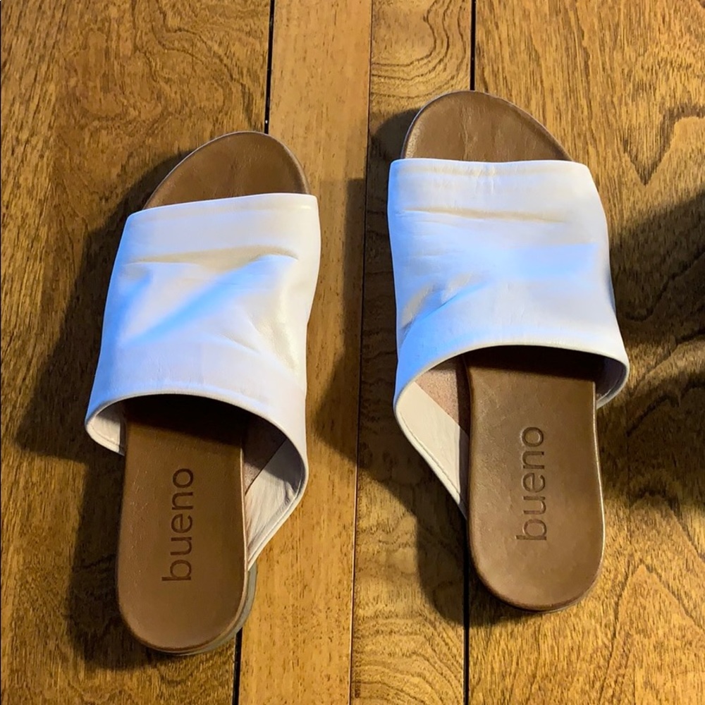 Bueno free people slip on sandals. Light pink.